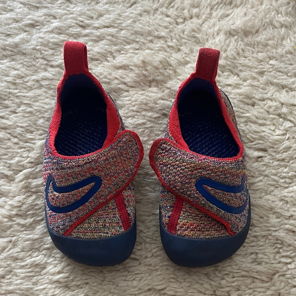 Nike Kids Multicolor Slip-On Athletic Shoes with Red Trim